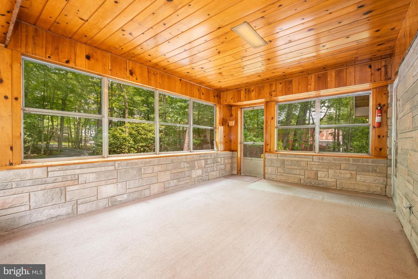 699 Harveys Peninsula Road photo 47