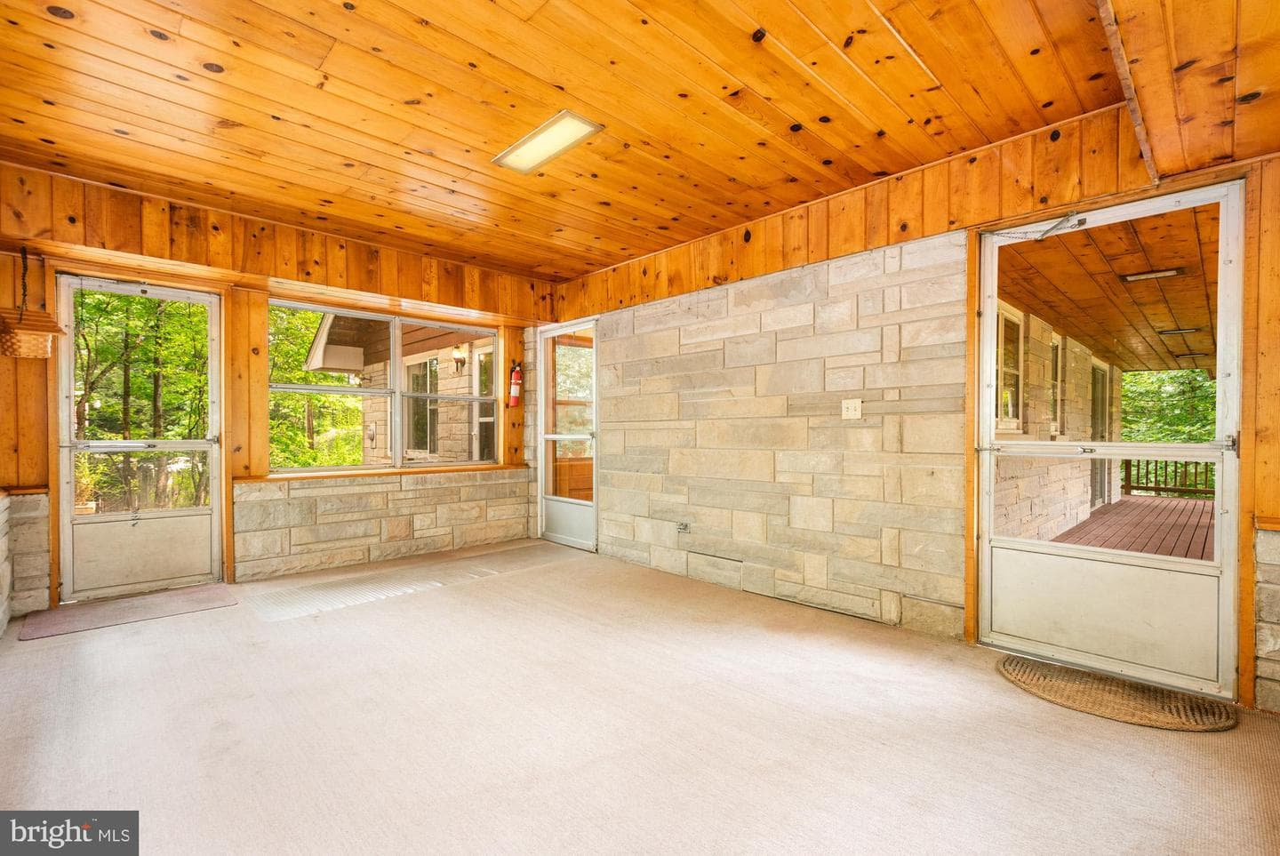 699 Harveys Peninsula Road photo 48