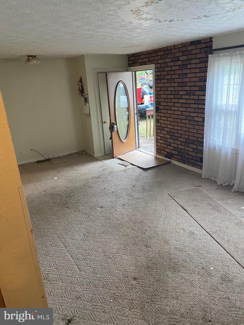 1101 Wheeling Ave photo 17