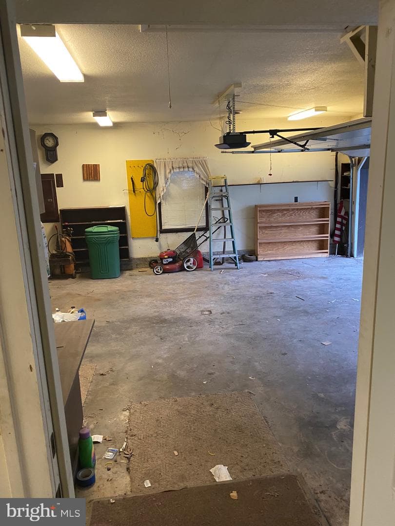 1101 Wheeling Ave photo 23