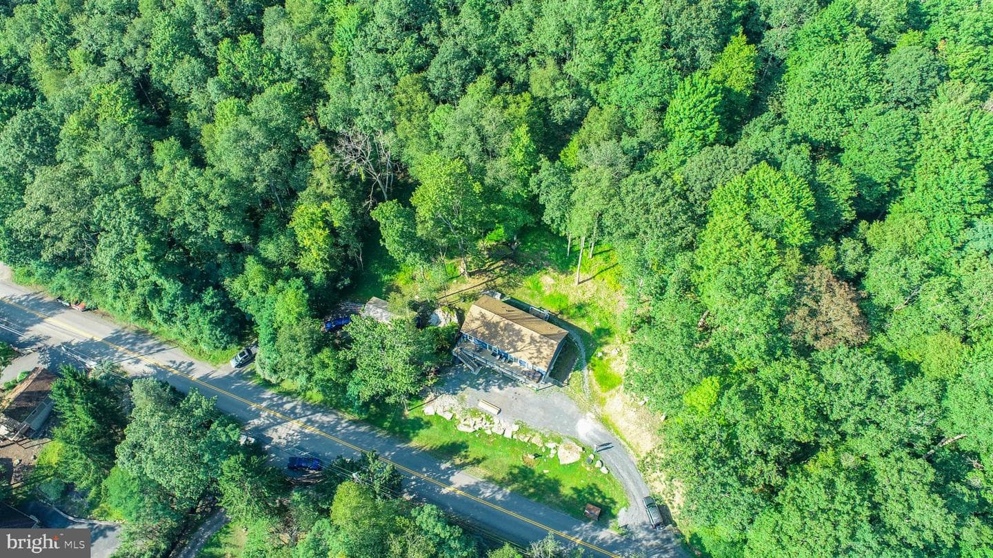 1488 Marsh Hill Road photo 8