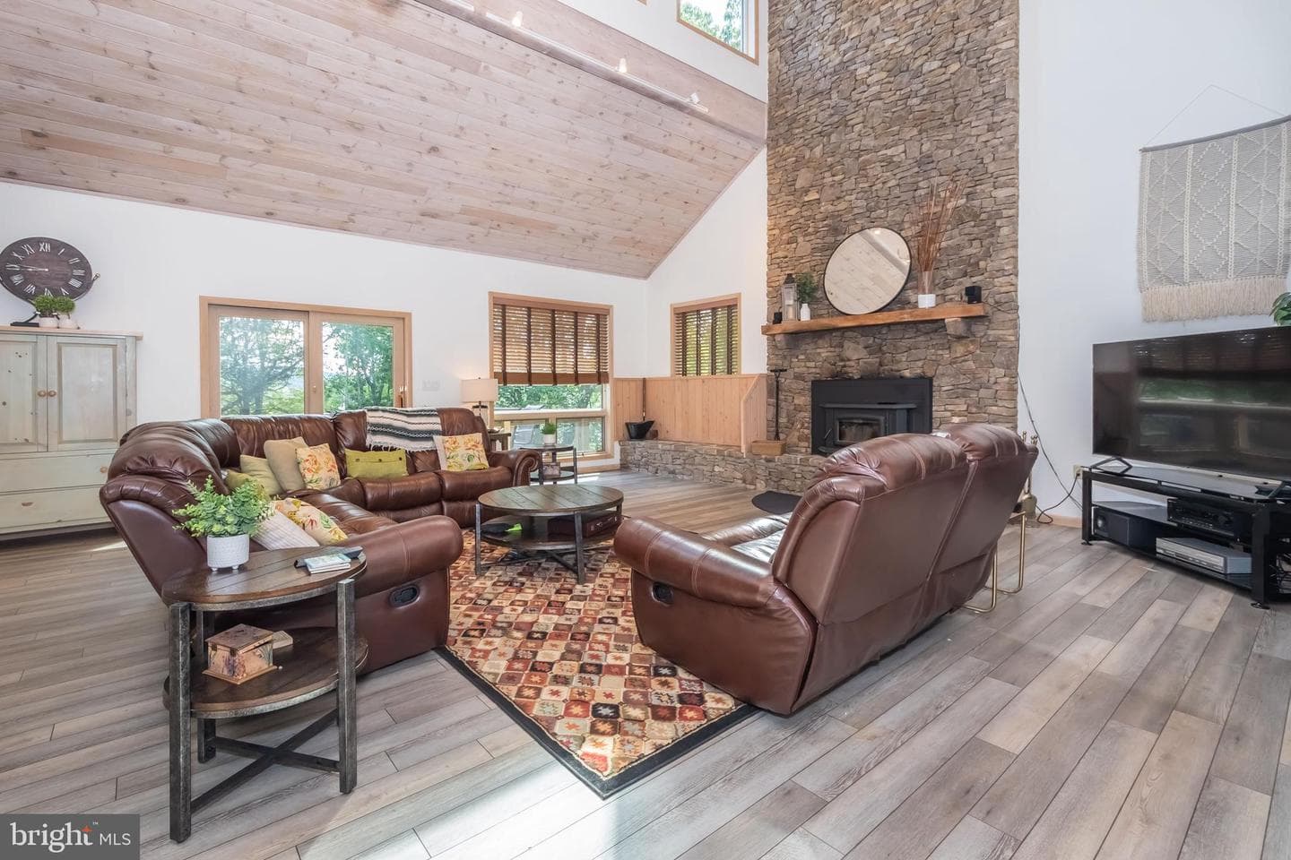 2345 Marsh Hill Road photo 14