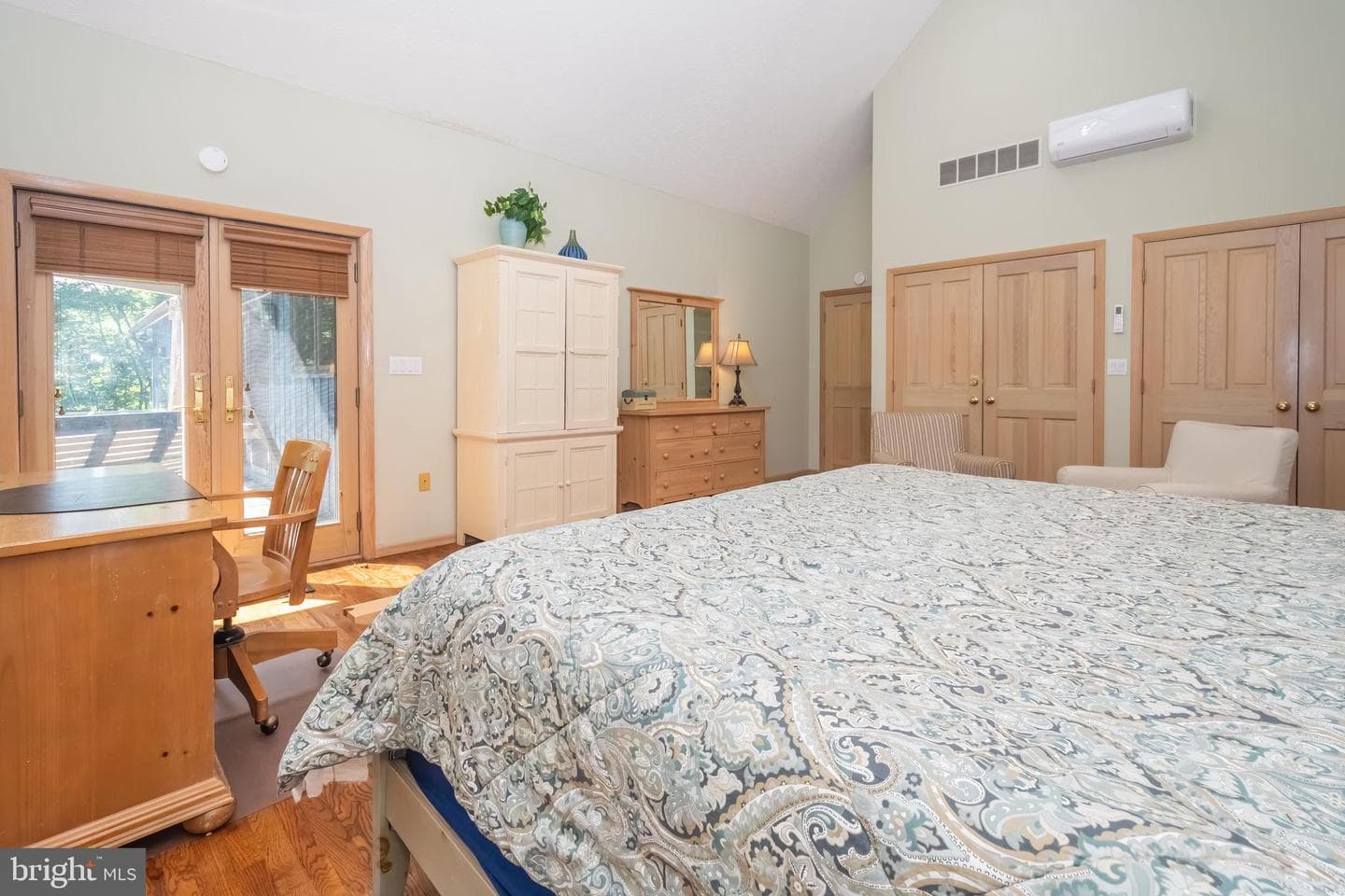 2345 Marsh Hill Road photo 21