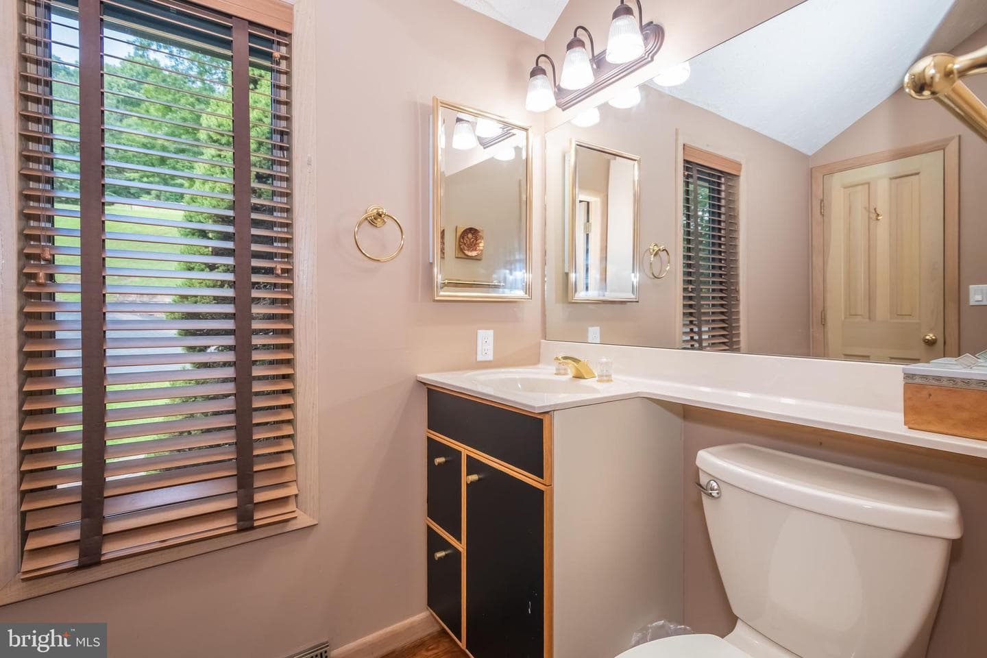 2345 Marsh Hill Road photo 26