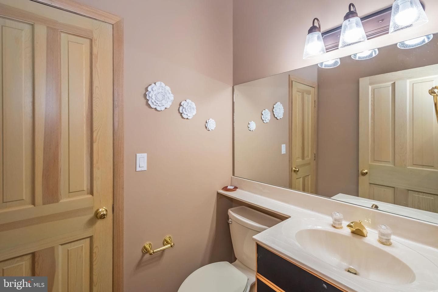 2345 Marsh Hill Road photo 27