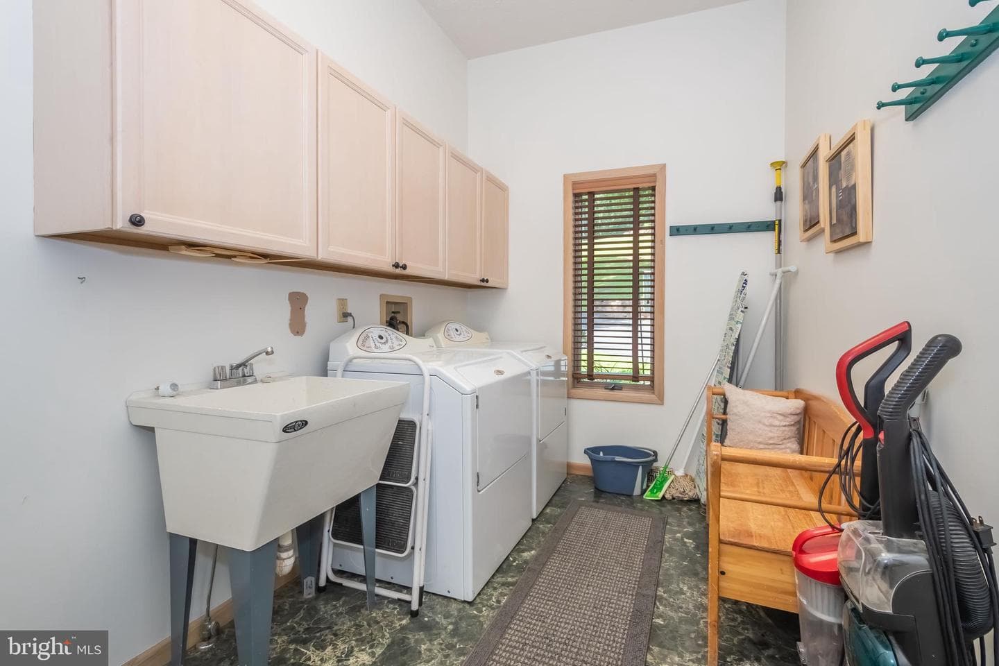 2345 Marsh Hill Road photo 29
