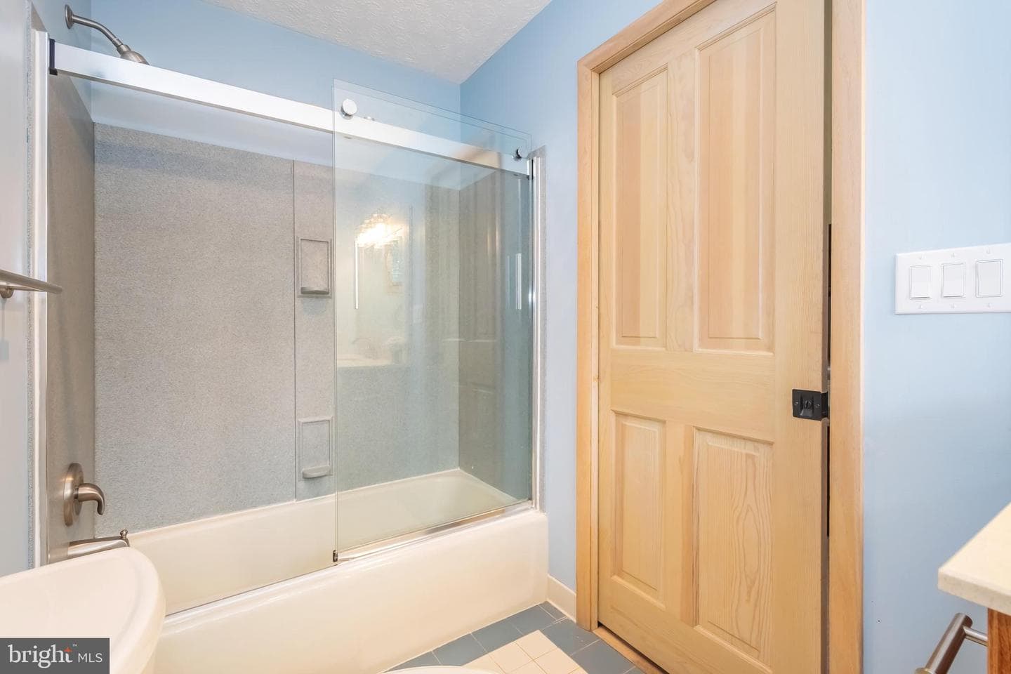 2345 Marsh Hill Road photo 37