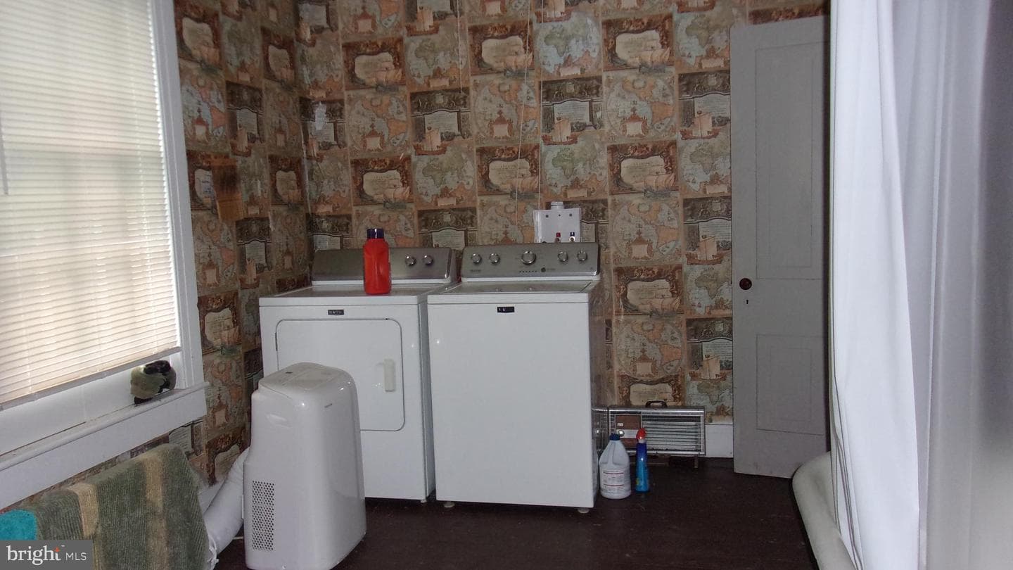 108 Knight Street photo 26