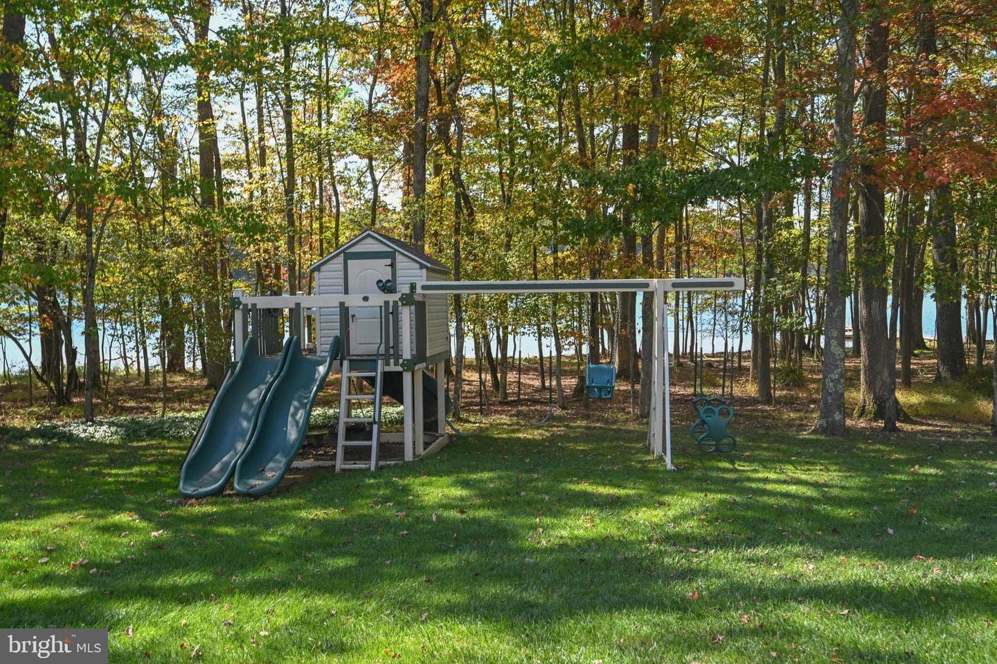 870 Holy Cross Drive photo 16