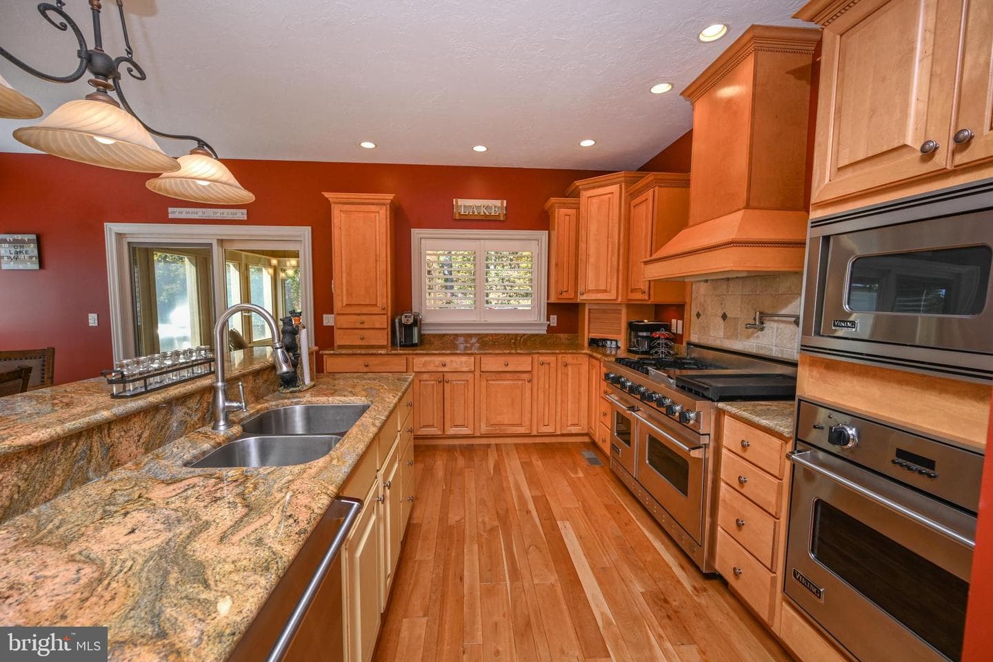 870 Holy Cross Drive photo 35