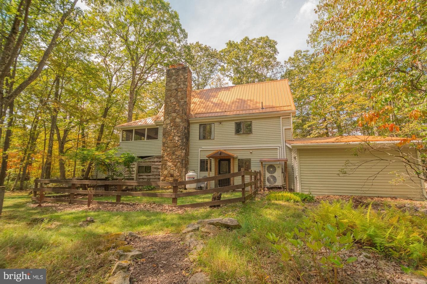 961 Cedar Lane photo 4