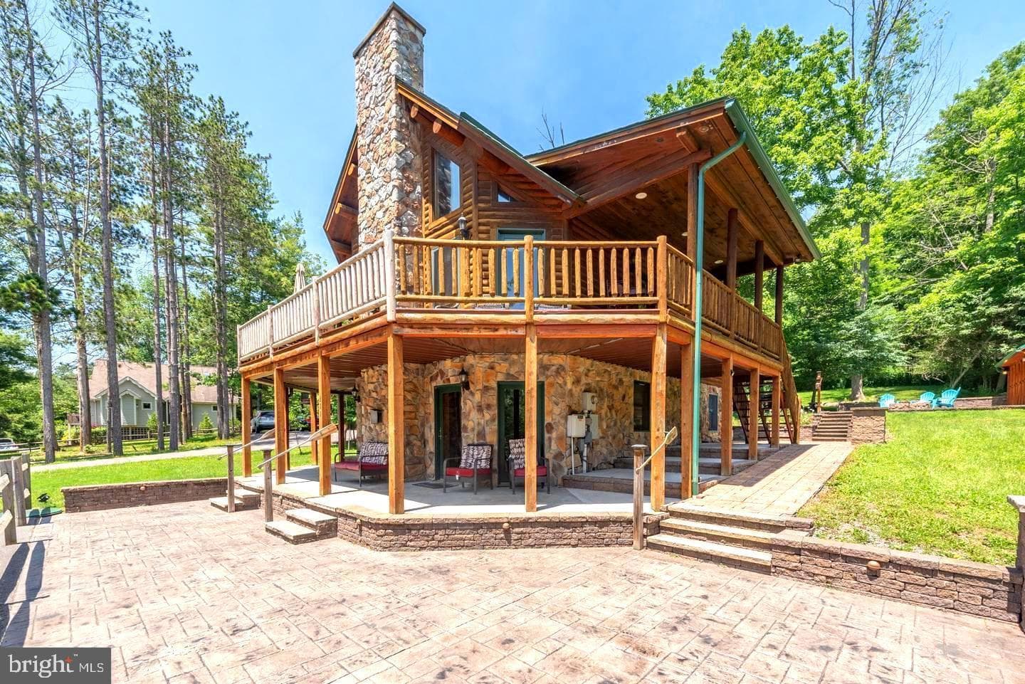 229 Rock Lodge Road, Mc Henry