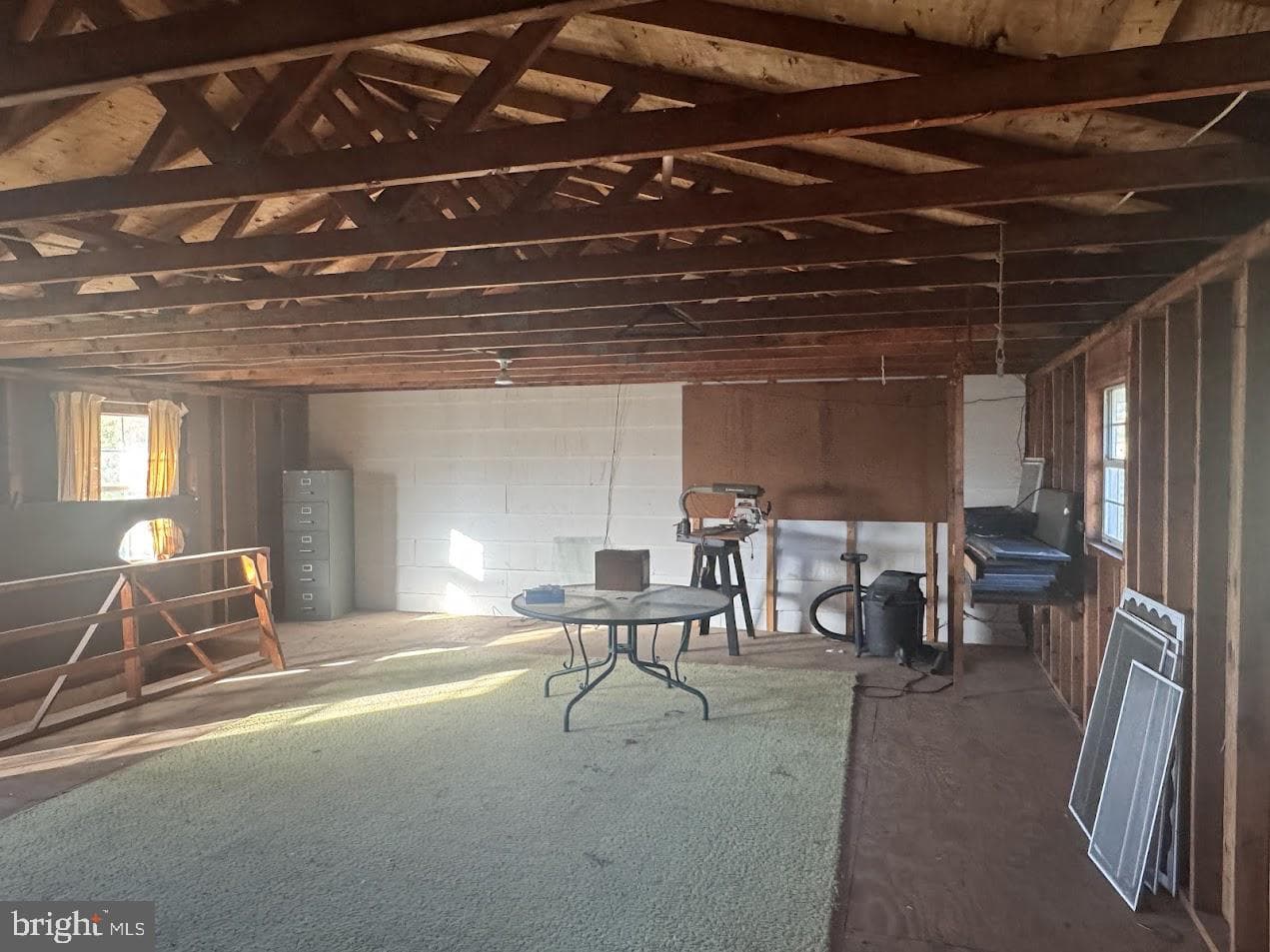 111 Knoll Crest Heights Drive photo 22