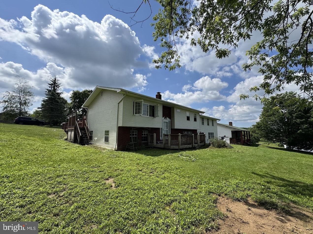 111 Knoll Crest Heights Drive photo 9