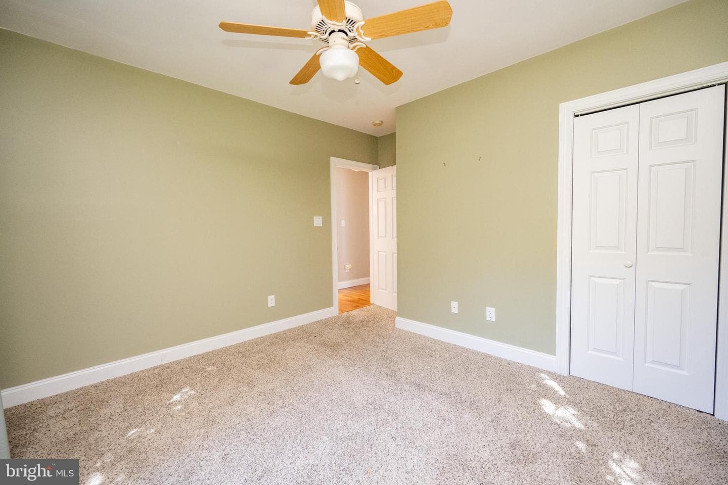 32 Hazelhurst Lane photo 26