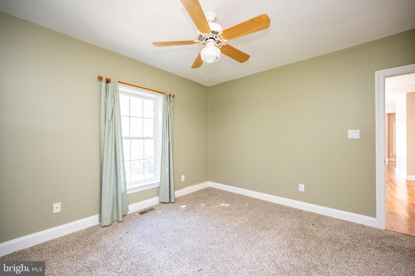 32 Hazelhurst Lane photo 27