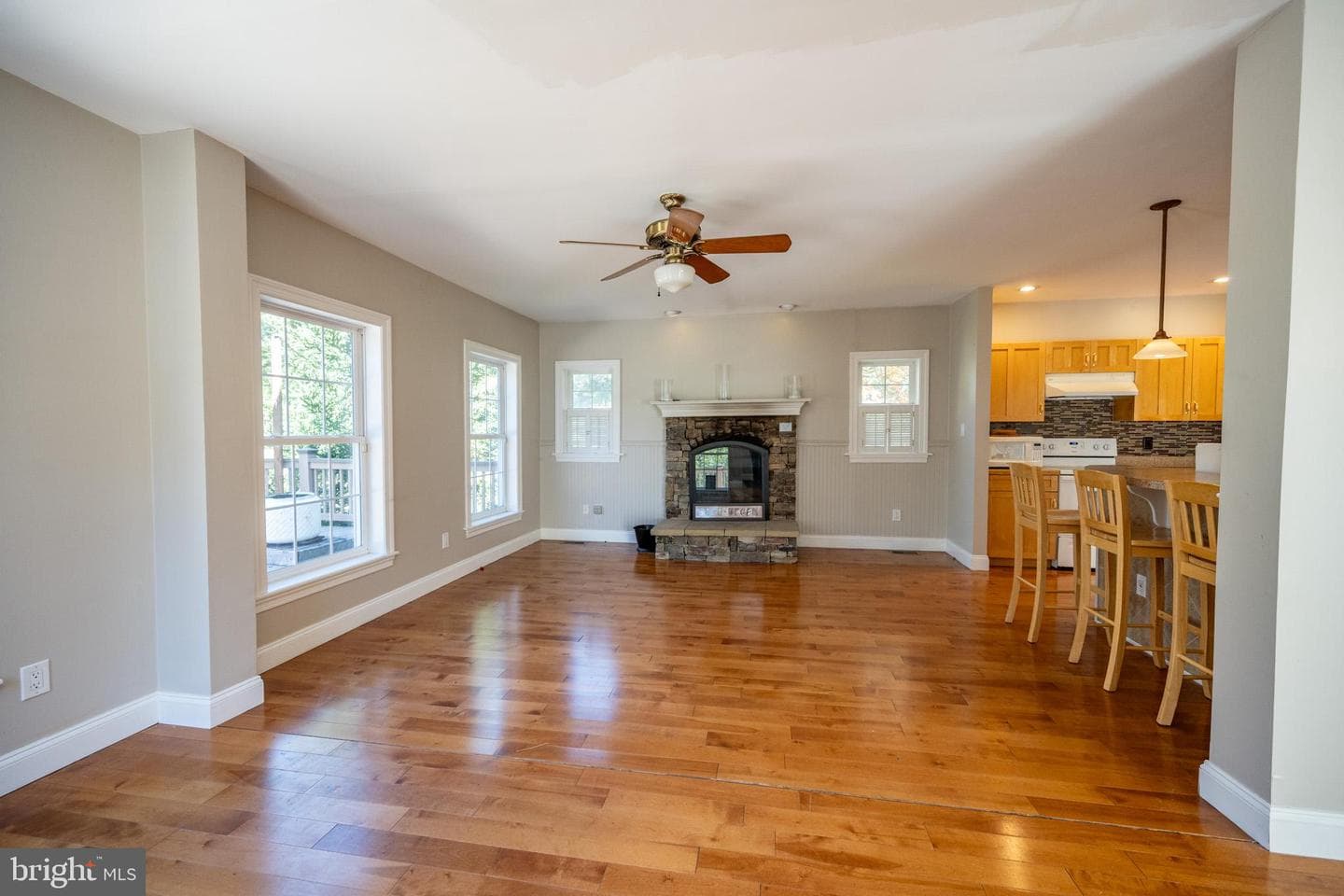 32 Hazelhurst Lane photo 6
