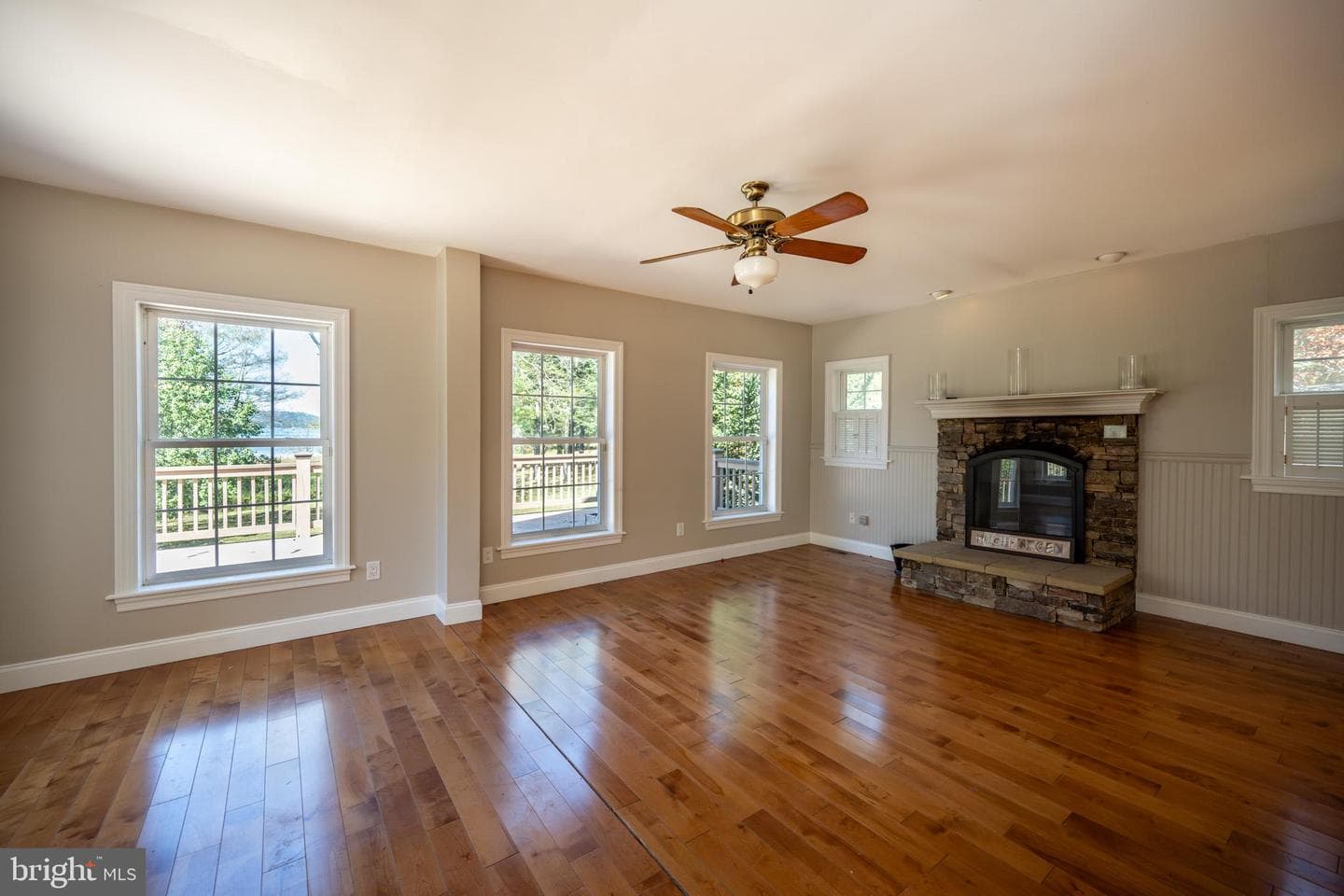 32 Hazelhurst Lane photo 7