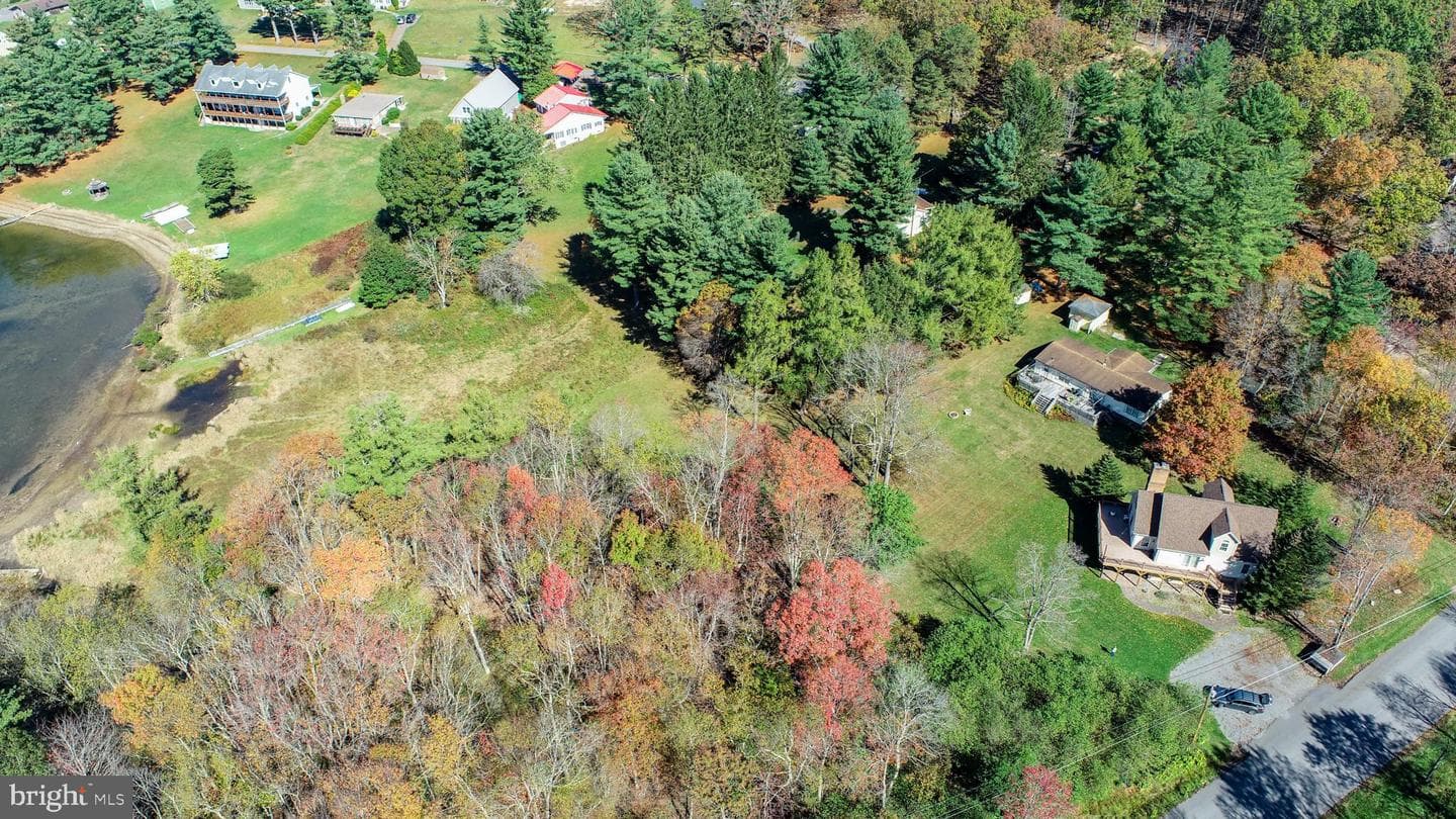 32 Hazelhurst Lane photo 70
