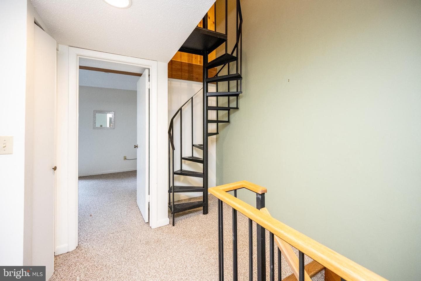 5 Lakeview Court #5c photo 26