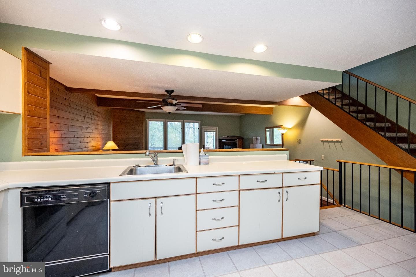 5 Lakeview Court #5c photo 9