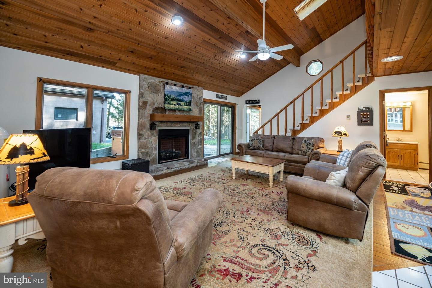 144 Deer Run Lane photo 32