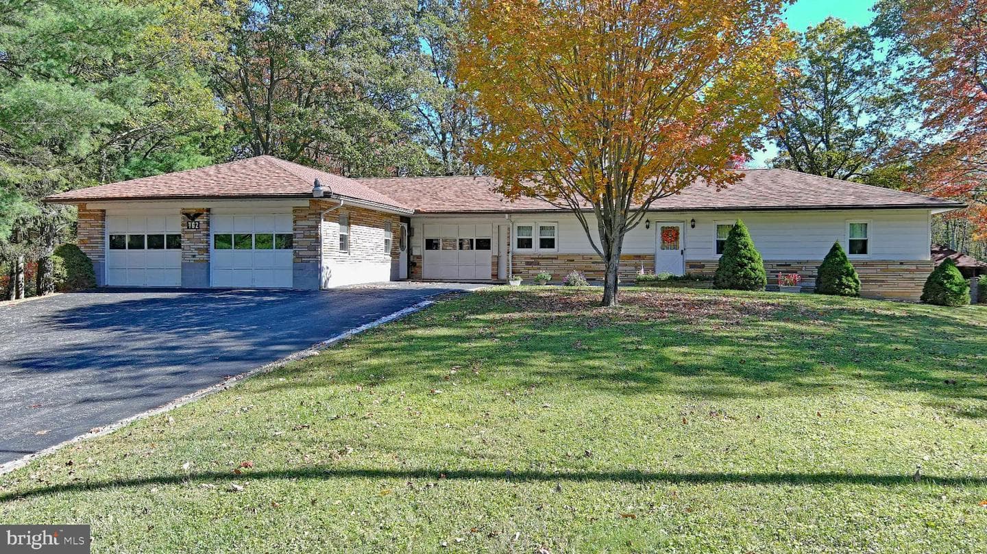 162 Avilton Road photo 2