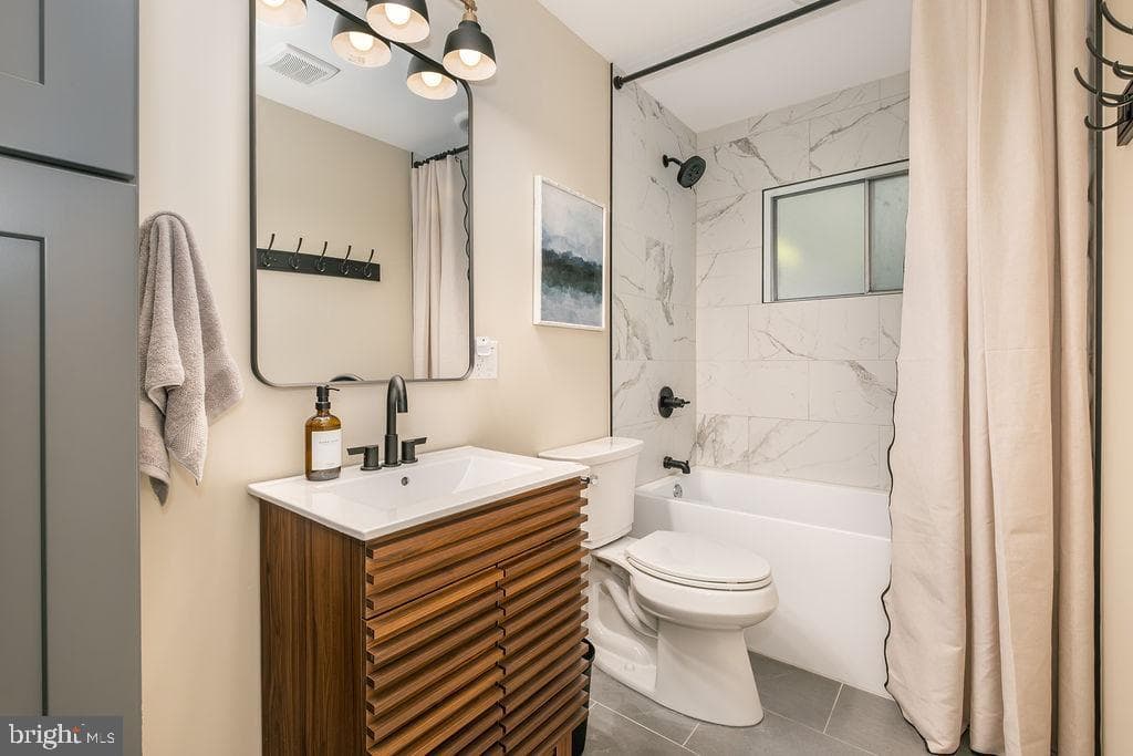 1321 Marsh Hill Road photo 20