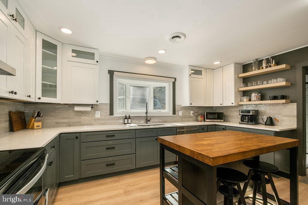 1321 Marsh Hill Road photo 6