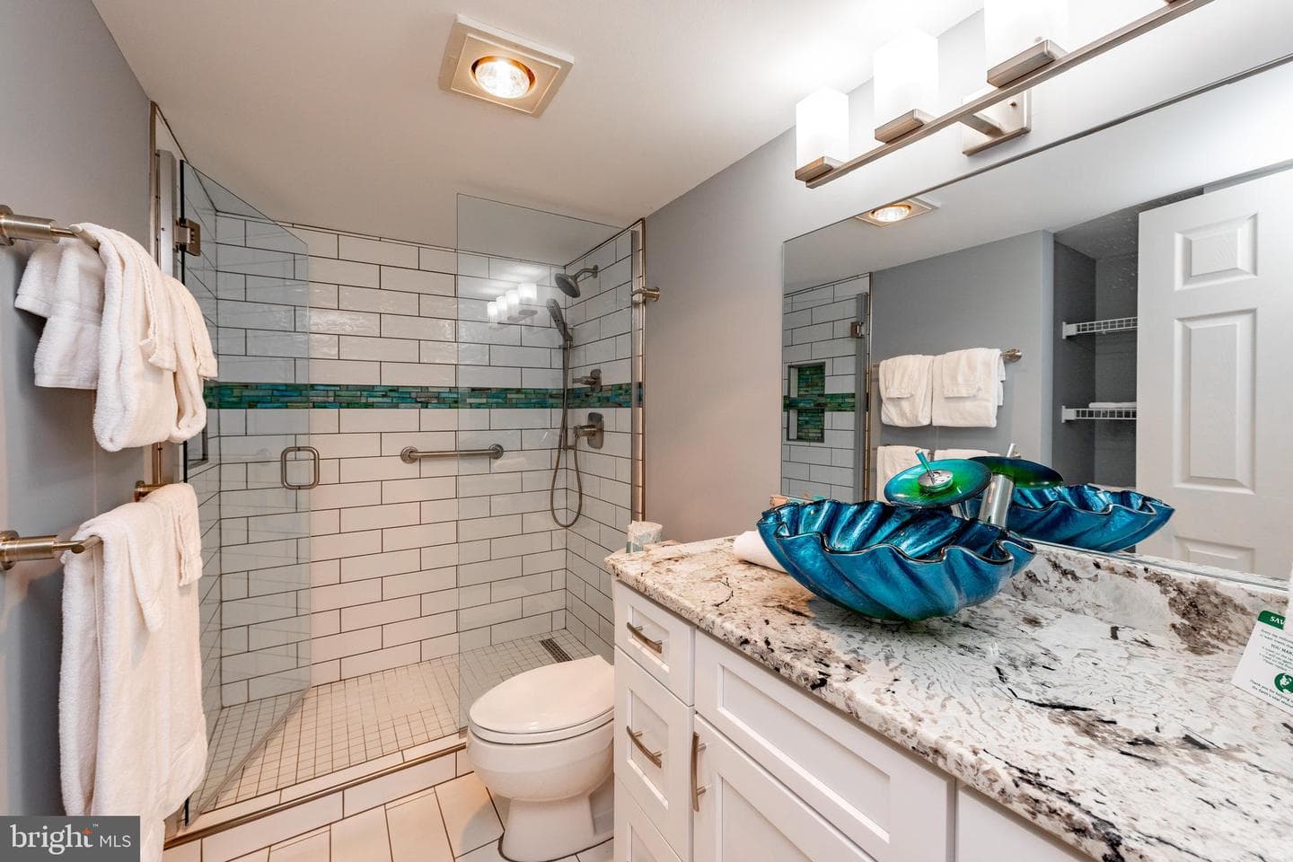 20160 Garrett Highway #f501-701 photo 27