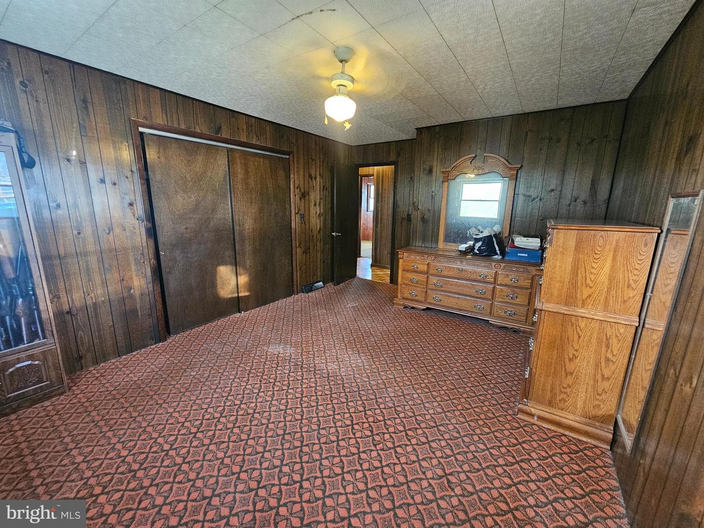 204 E St photo 12
