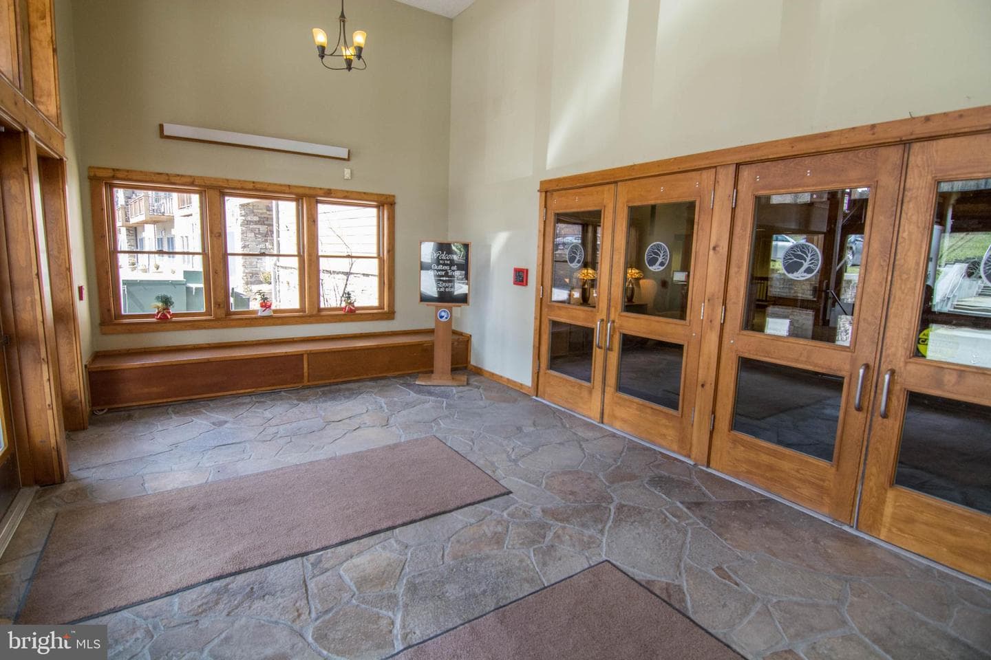 565 Glendale Road #204 photo 18