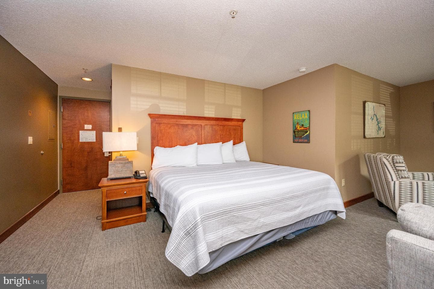 565 Glendale Road #204 photo 5