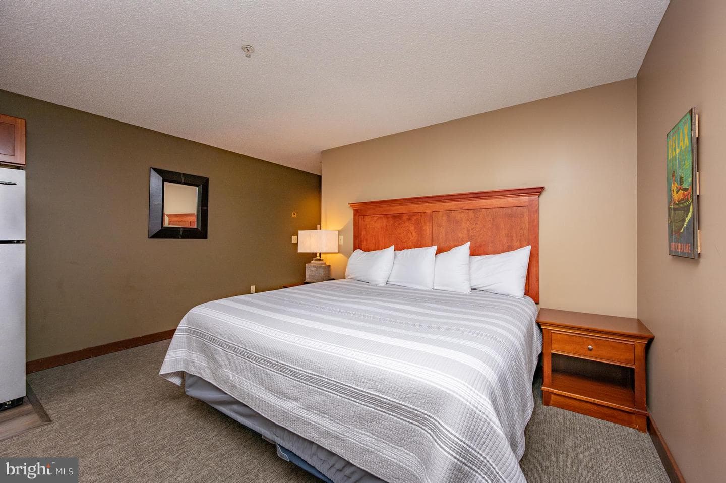 565 Glendale Road #204 photo 6