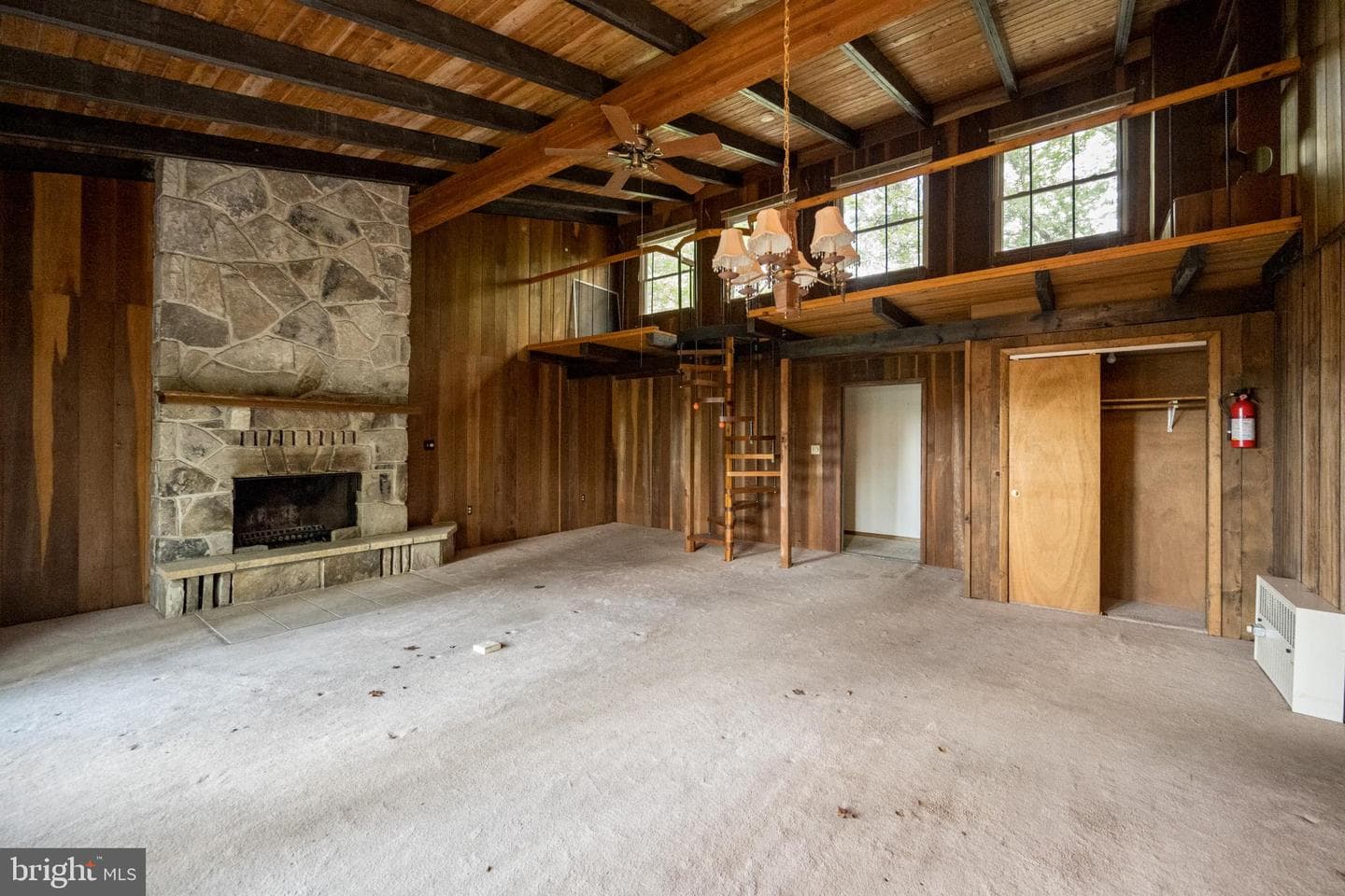 163 Skipjack Lane photo 5