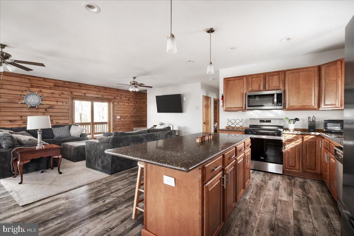 95 White Oak Drive photo 12