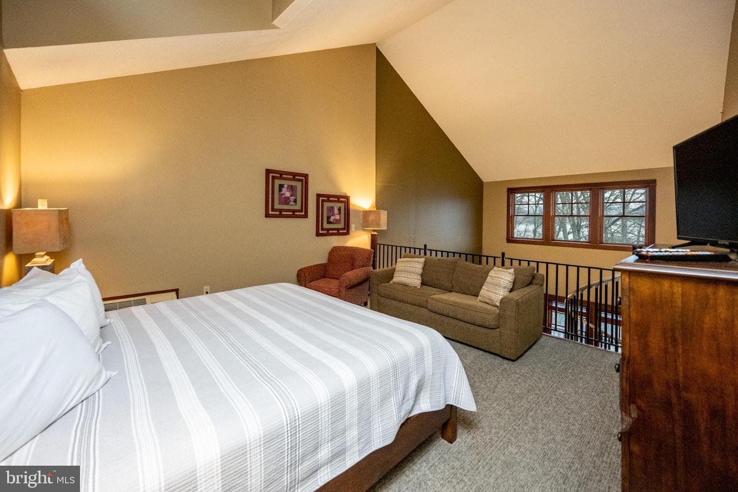 565 Glendale Road #b206 photo 3