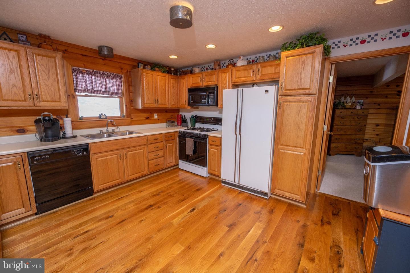 542 Bench Road photo 18