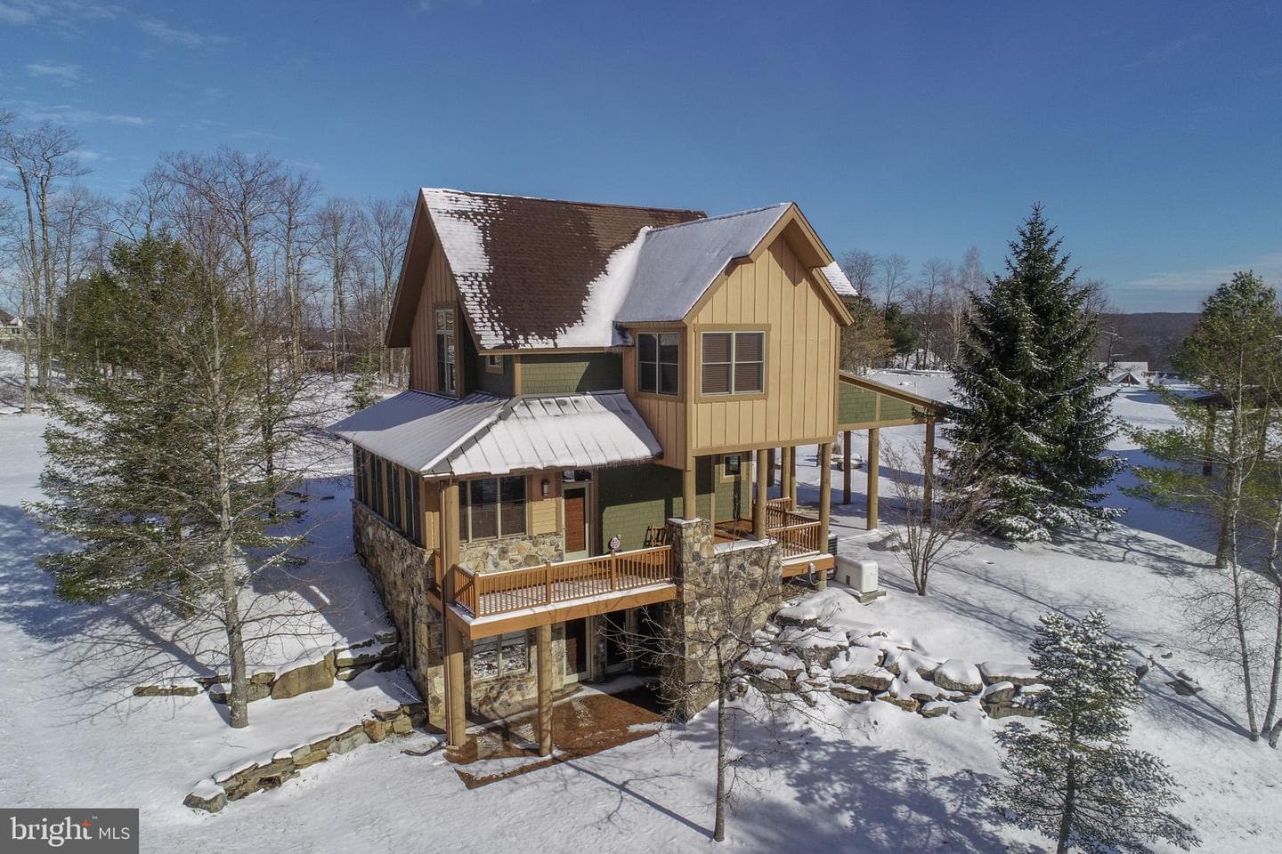 105 Mountain Overlook Court, Mc Henry