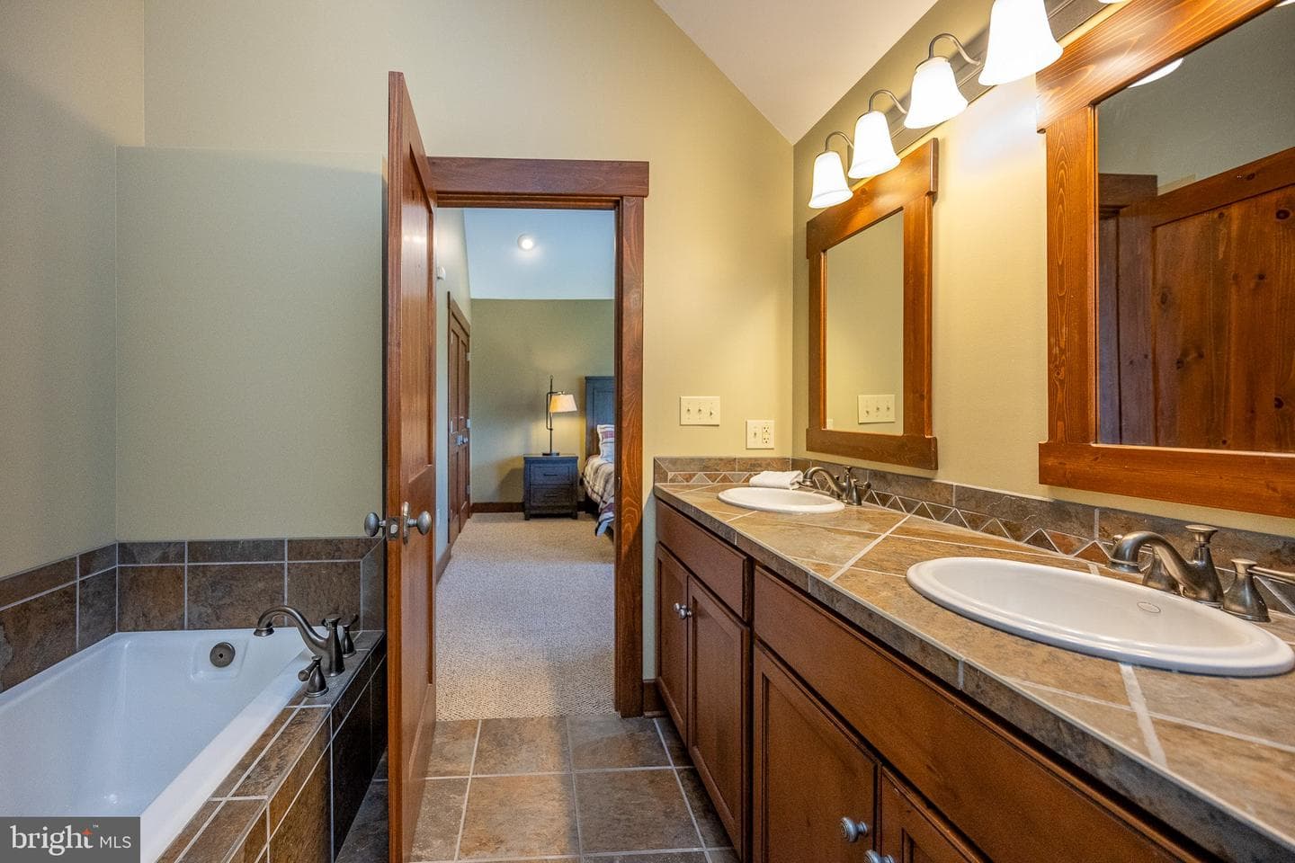 105 Mountain Overlook Court photo 48