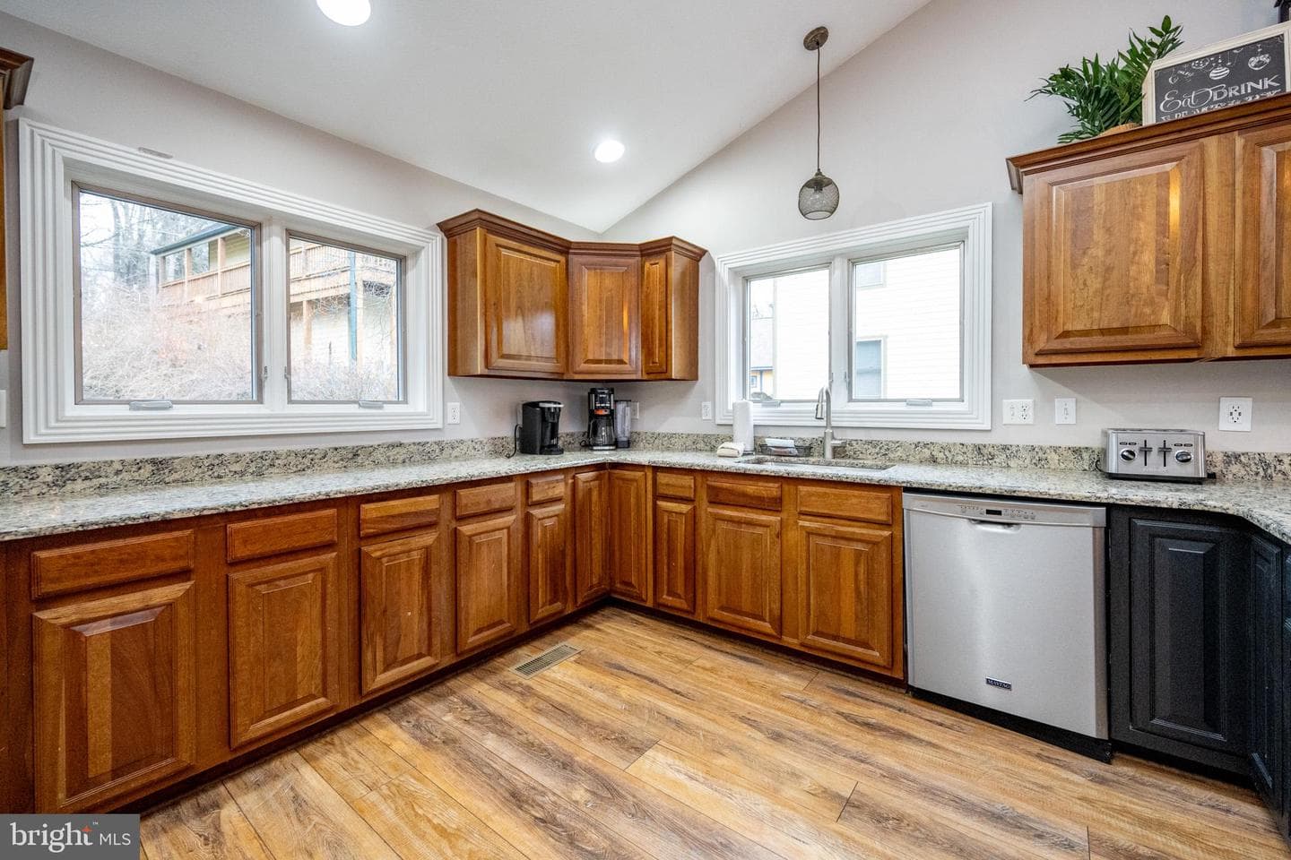 209 Glendale Road photo 26