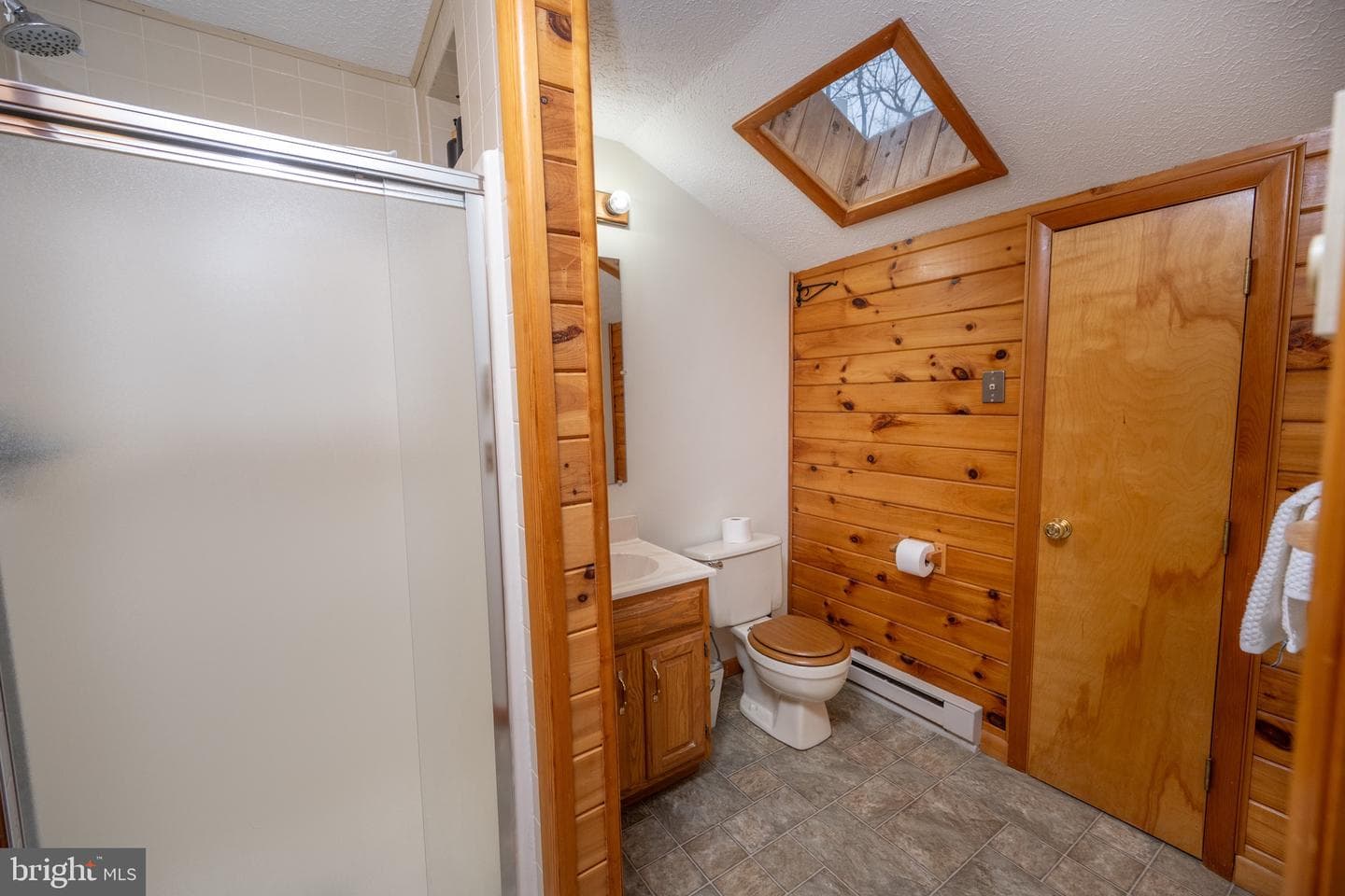 526 Gleanings Drive photo 36