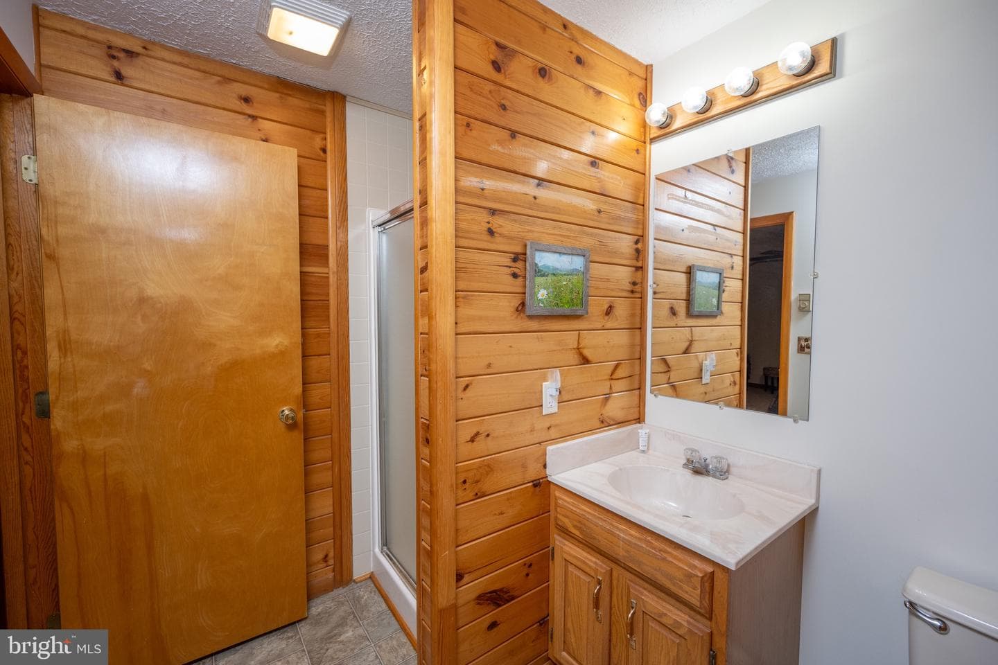 526 Gleanings Drive photo 37
