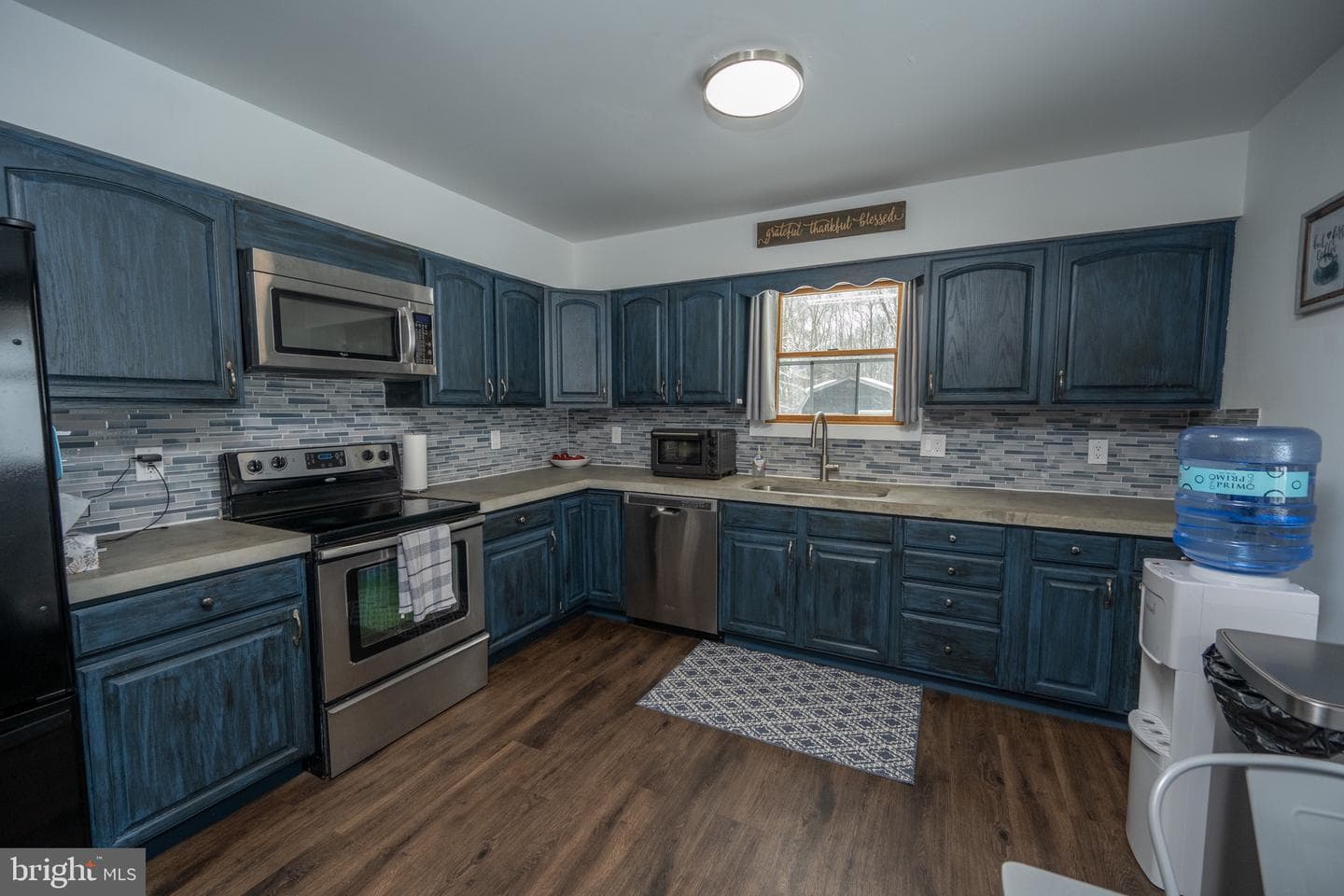 31581 Garrett Highway photo 19