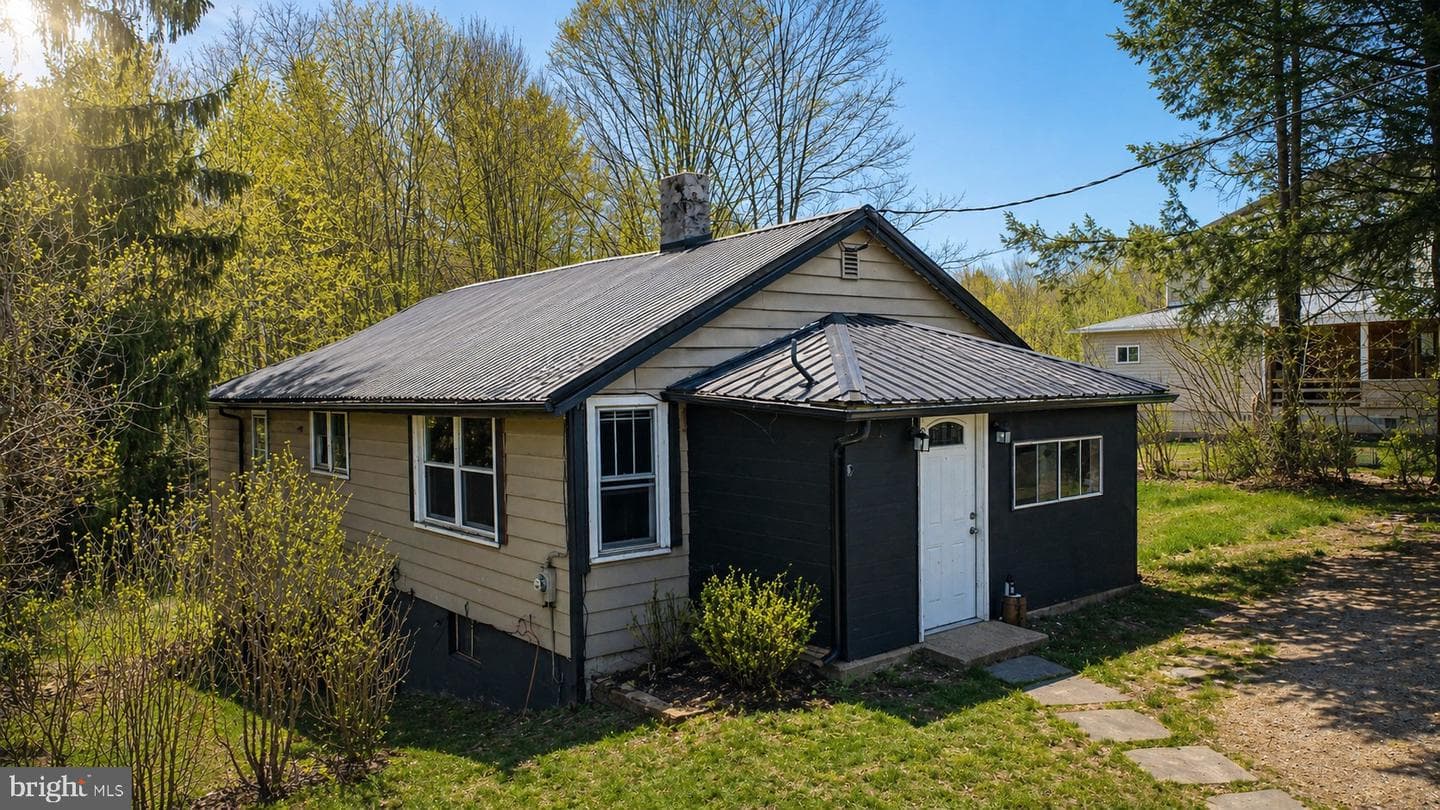 1358 Crellin Underwood Road