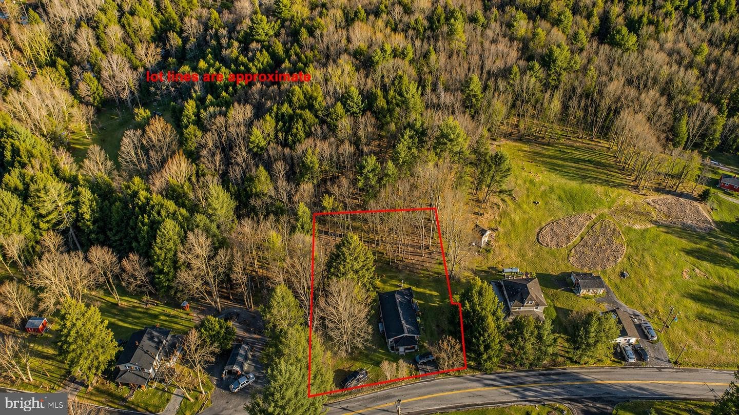 1358 Crellin Underwood Road photo 2
