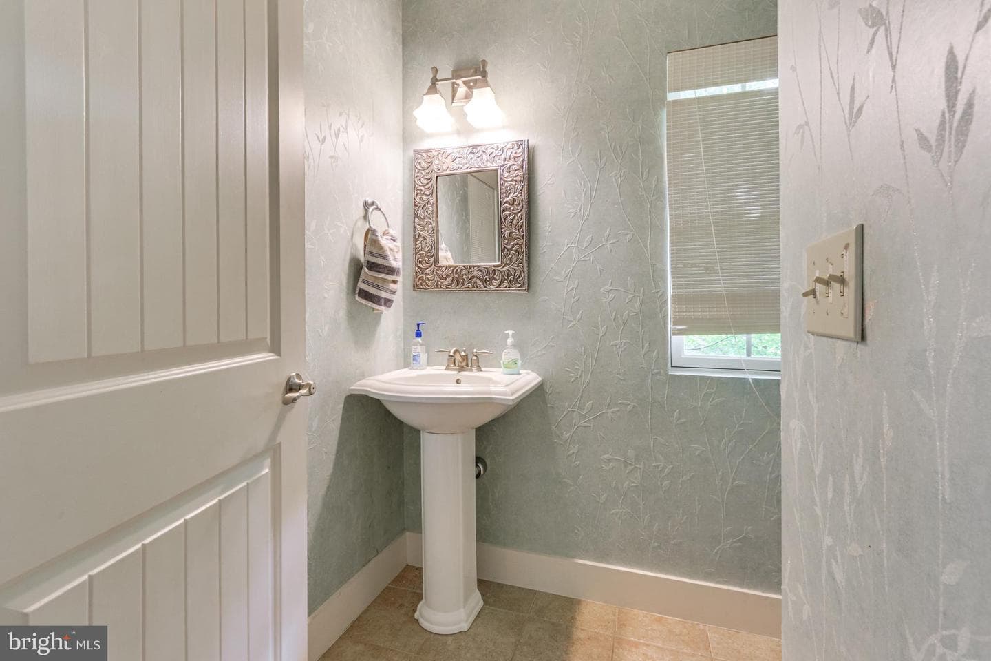 65 Northlake Drive #2a photo 30