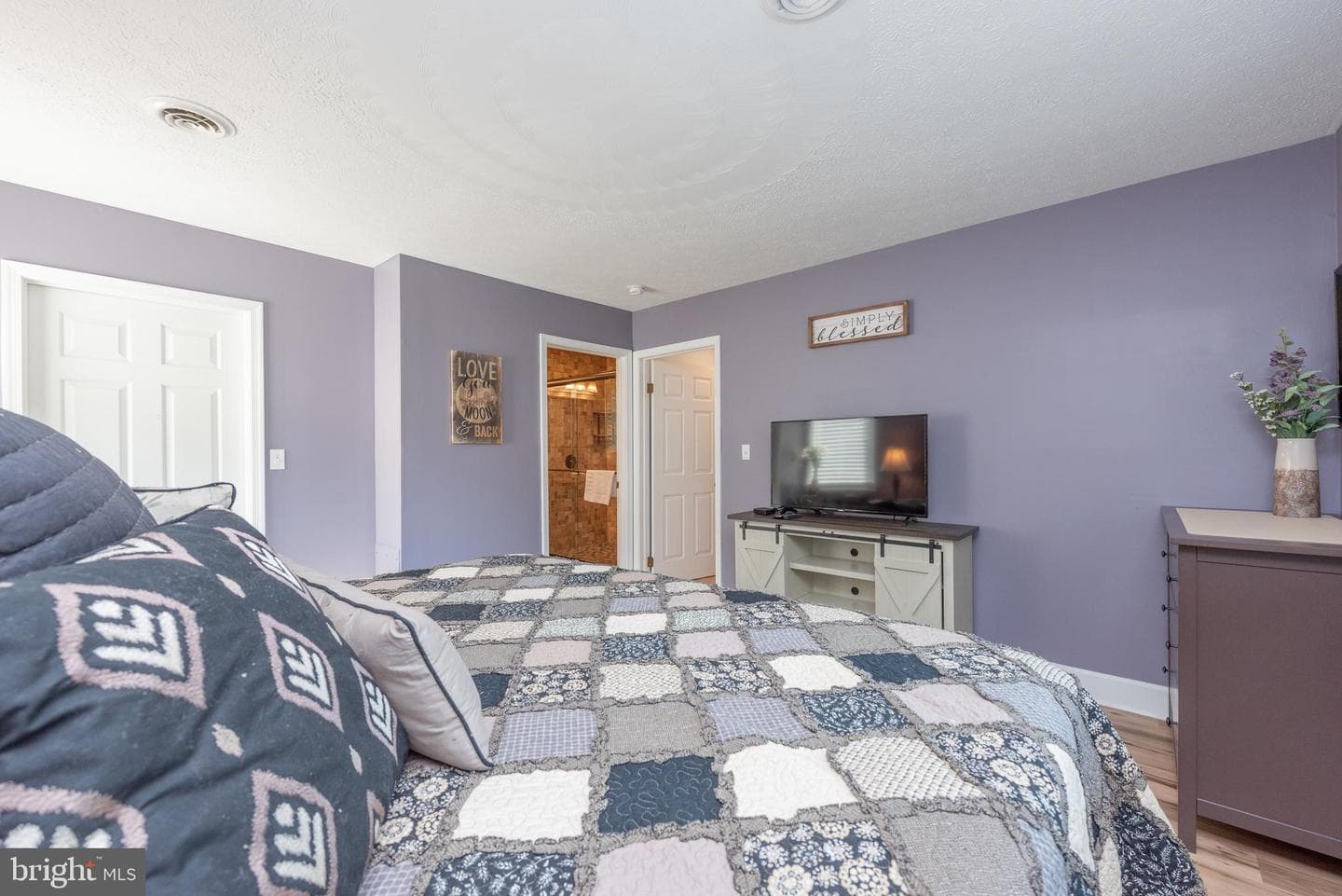 926 Marsh Hill Road photo 23