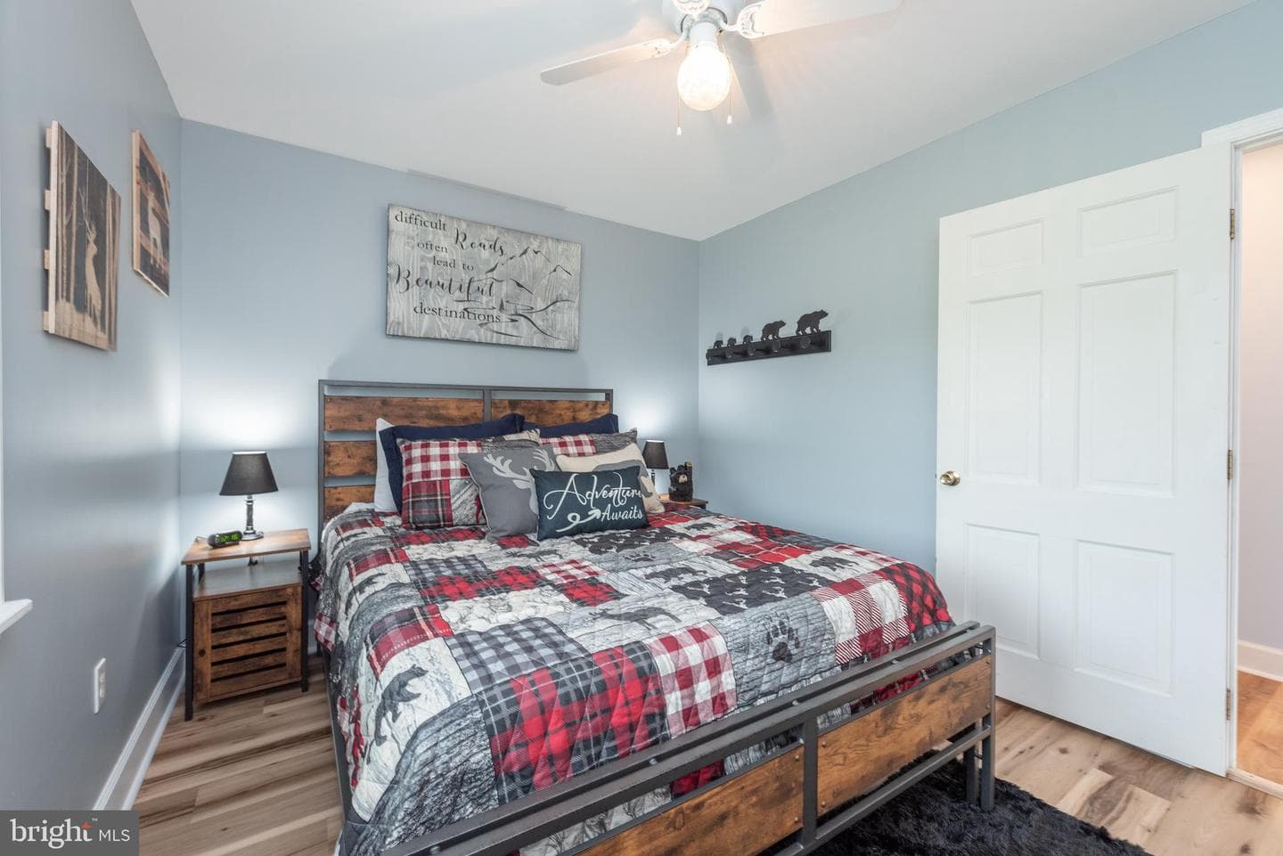 926 Marsh Hill Road photo 32