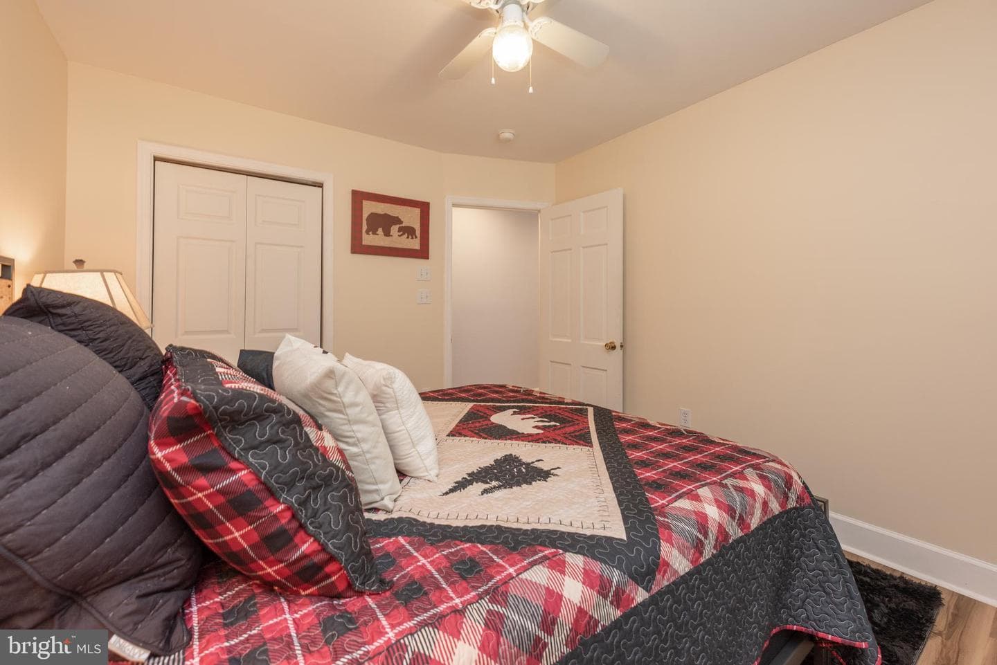 926 Marsh Hill Road photo 35